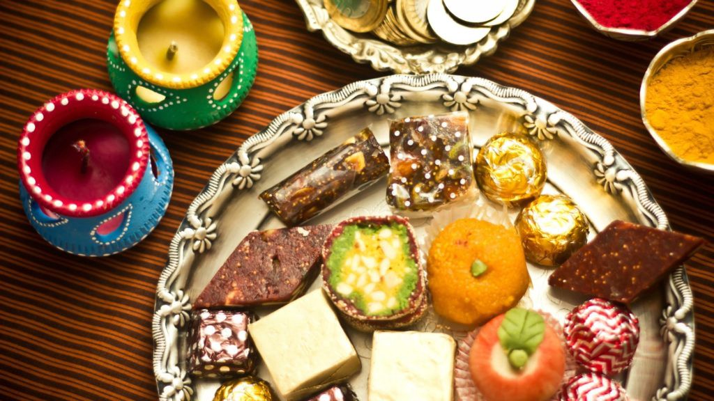 Diet Mistakes To Avoid Around Diwali